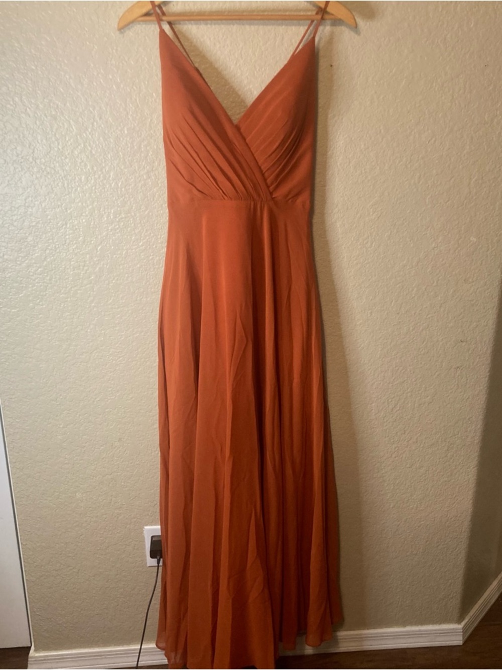 David’s Bridal Women's Rust Orange V-Neck Maxi Dress Spaghetti Straps Size 4